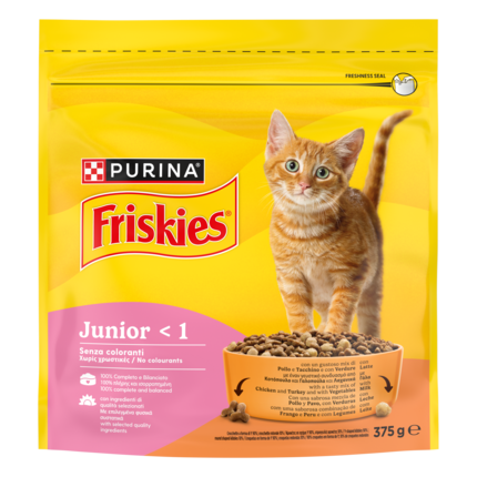 FRISKIES® Junior con un gustoso mix di Pollo e Tacchino, con Latte e con Verdure in confezione da 375g